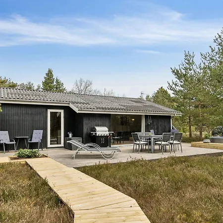 Unique, Fully Renovated In Nature! * Hals